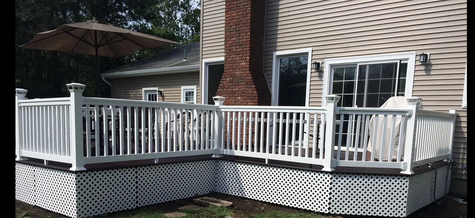 Custom decks project by Thompson & Son Construction, serving Monmouth County, NJ