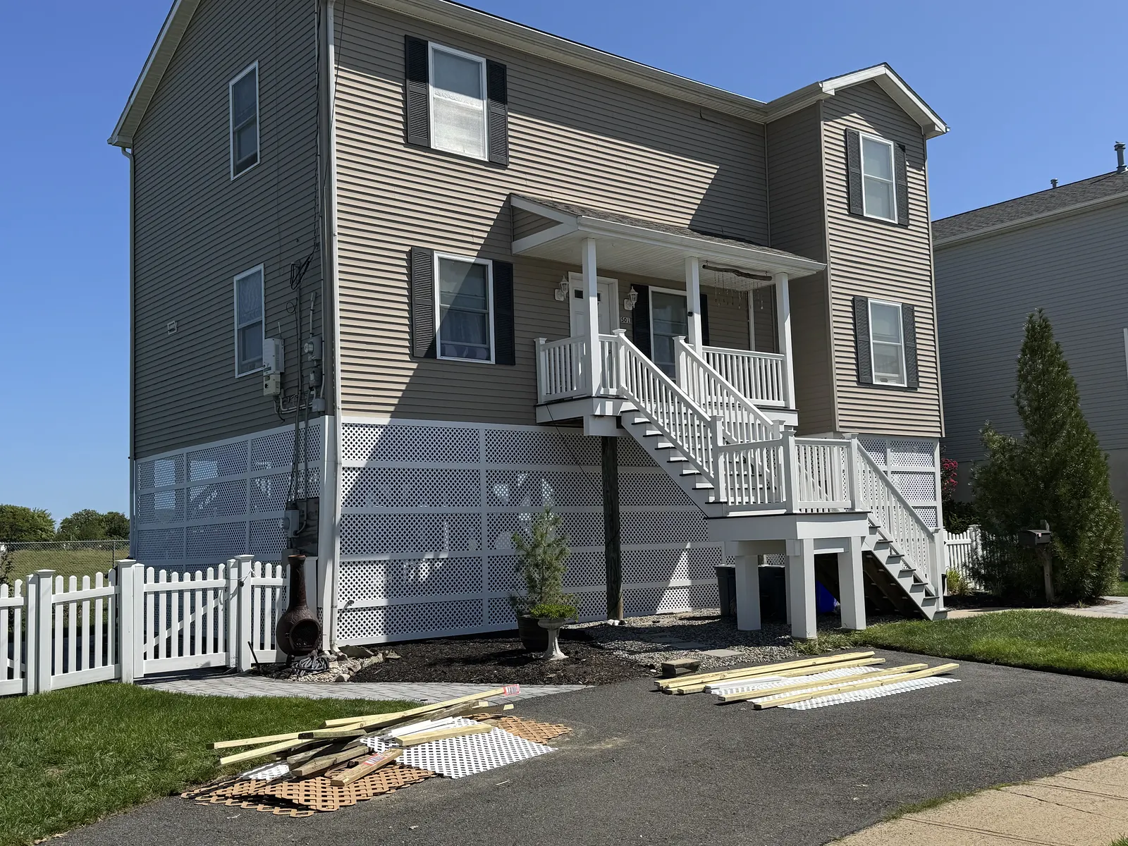 Custom decks project by Thompson & Son Construction, serving Monmouth County, NJ